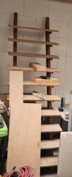 Houten trap, Doe-het-zelf en Verbouw, Ladders en Trappen, Ophalen, Zo goed als nieuw, 2 tot 4 meter