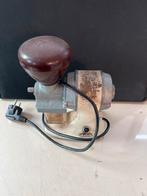 Vintage AEG Koffiemolen, Witgoed en Apparatuur, Koffiezetapparaten, Ophalen of Verzenden, Gebruikt, Overige modellen, Gemalen koffie