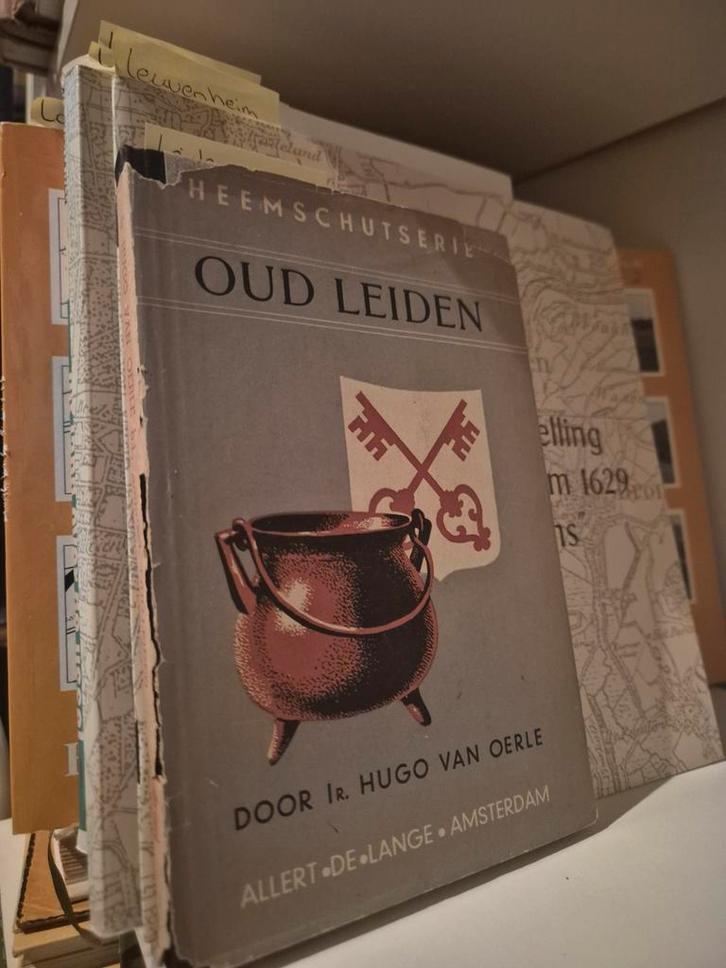 Oud Leiden - Heemschutserie, Boeken, Streekboeken en Streekromans, Gelezen, Zuid-Holland, Ophalen of Verzenden