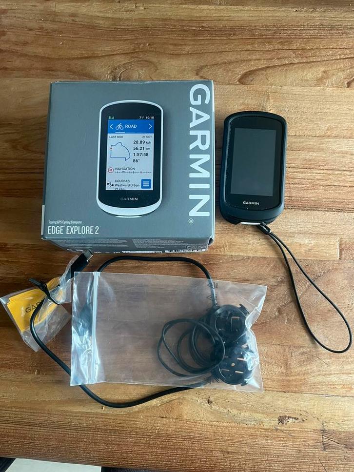 Garmin edge explore 2 + siliconenbescherming + screenprotect, Fietsen en Brommers, Fietsaccessoires | Fietscomputers, Zo goed als nieuw
