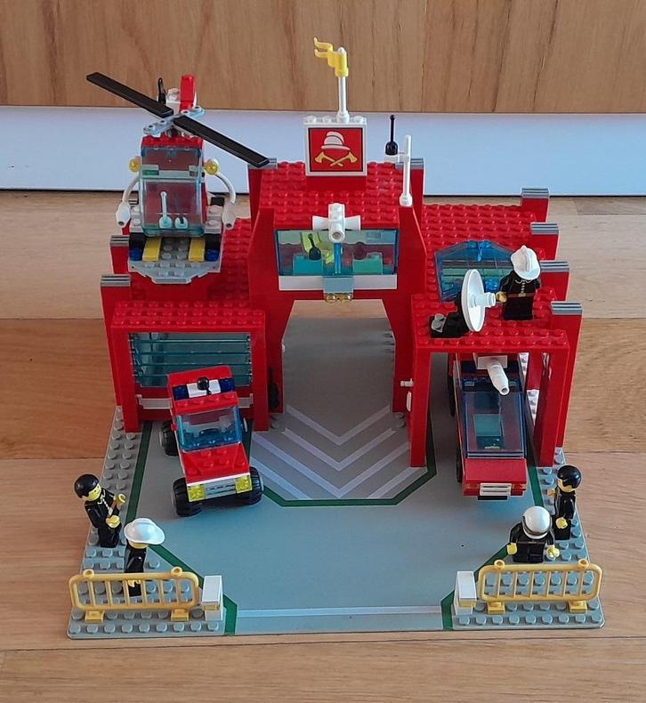 Lego 6389 Fire Control Center, Kinderen en Baby's, Speelgoed | Duplo en Lego, Gebruikt, Lego, Complete set, Ophalen