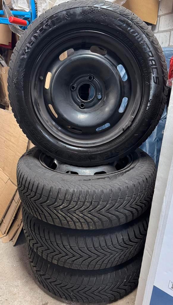 Set van 4 winterbanden 185/65R15 DS3/Citroën/Peugeot, Auto diversen, Overige Auto diversen, Ophalen
