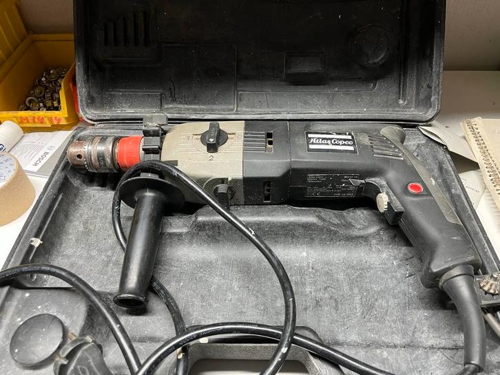 Atlas Copco Klopboormachine - Compleet in Koffer, Doe-het-zelf en Verbouw, Gereedschap | Boormachines, Gebruikt, Boormachine, 600 watt of meer