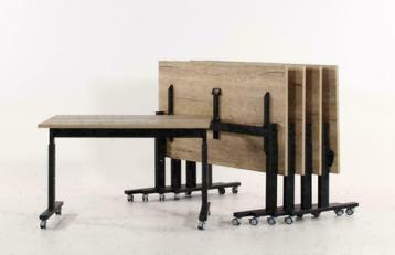 Klaptafel verrijdbaar met wielen nieuw beschikbaar voor biedingen