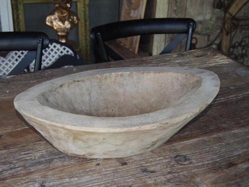 Oude Houten Schaal, Huis en Inrichting, Woonaccessoires | Schalen en Manden, Gebruikt, Schaal, Ovaal, Hout, Ophalen of Verzenden