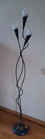 vloerlamp, Huis en Inrichting, Lampen | Vloerlampen, Ophalen, Gebruikt, 150 tot 200 cm