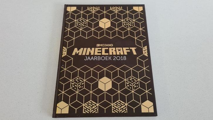 Minecraft - Jaarboek 2018, Boeken, Kinderboeken | Jeugd | 10 tot 12 jaar, Zo goed als nieuw, Fictie, Ophalen of Verzenden