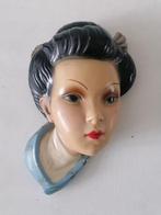 vintage gipsen wandhoofd van een oosterse vrouw 25x17 cm, Ophalen