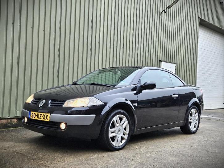 Renault Mégane CC 2.0 16V AUT E4 2005 | Trekhaak | PDC, Auto's, Renault, Bedrijf, Mégane, ABS, Airbags, Airconditioning, Boordcomputer