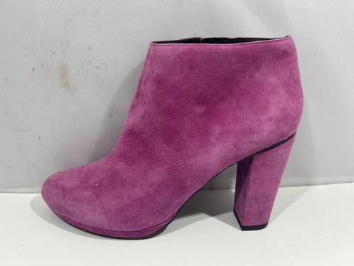 Geox Respira, maat 38 eigentijdse roze laarsjes van suède, Kleding | Dames, Schoenen, Nieuw, Lage of Enkellaarzen, Roze, Verzenden