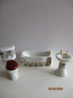 poppenhuis porseleinen badkamer set, Decoratie, Ophalen of Verzenden, Zo goed als nieuw