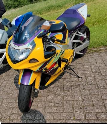 Gsxr 600  beschikbaar voor biedingen