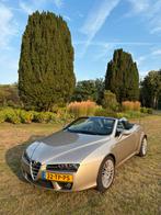 Alfa Romeo Spider 2.2 JTS 2007 Beige, 4 cilinders, Cabriolet, 1505 kg, Spider