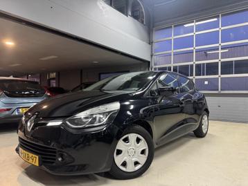Renault Clio 1.5 dCi Navigatie|Clima Expression 2014 beschikbaar voor biedingen