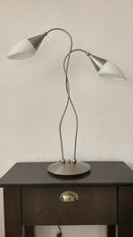 Moderne vintage tafellamp met metalen voet, Gebruikt, 50 tot 75 cm, Ophalen of Verzenden, Metaal