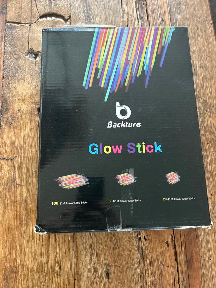 Glow Sticks - 150 Stuks - Nieuw, Hobby en Vrije tijd, Feestartikelen, Nieuw, Feestartikel, Verjaardag, Ophalen of Verzenden