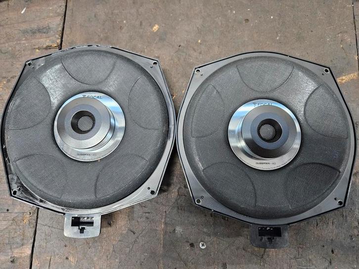 Pasklare subwoofers voor bmw, Auto diversen, Autospeakers, Zo goed als nieuw, Ophalen of Verzenden
