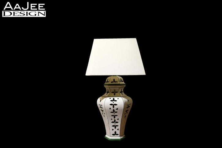 V. Bassano - Tafellamp - Schemerlamp uit Italië, Huis en Inrichting, Lampen | Tafellampen, Gebruikt, 50 tot 75 cm, Overige materialen