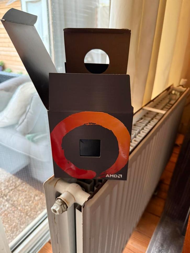 Ryzen 5 5600x + cooler, Computers en Software, Desktop Pc's, Zo goed als nieuw, Ophalen of Verzenden