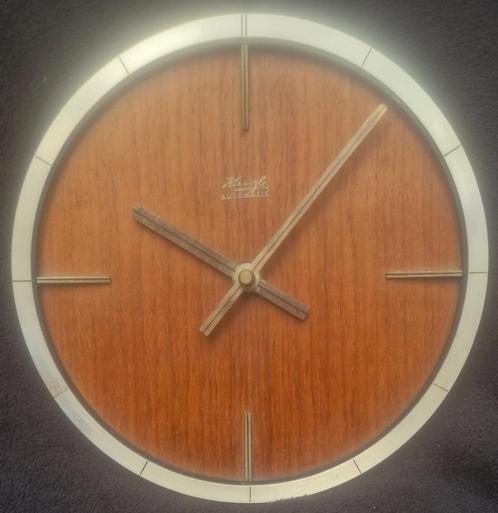 Abfab mid-century modern seventies klok chroom teak KIENZLE, Huis en Inrichting, Woonaccessoires | Klokken, Gebruikt, Wandklok