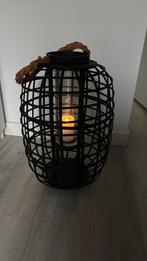 Groot mooi windlicht, Huis en Inrichting, Woonaccessoires | Kandelaars en Kaarsen, 50 tot 75 cm, Zwart, Ophalen of Verzenden, Zo goed als nieuw