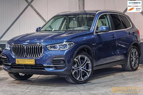 BMW X5 XDrive45e|HUD|Pano|Comfort|Laser|Dealer|H&K|Softclos, Auto's, BMW, Bedrijf, Te koop, X5, 360° camera, 4x4, ABS, Achteruitrijcamera