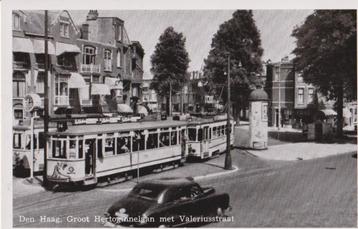 Den Haag, Groot Hertoginnelaan Valereriusstraat, auto ,tram beschikbaar voor biedingen