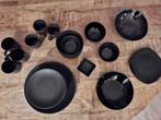 Servies zwart, Huis en Inrichting, Keuken | Servies, Ophalen, Zo goed als nieuw, Overige stijlen, Kop(pen) en/of Schotel(s)