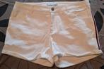 Amisu korte witte broek Katoen, Kleding | Dames, Ophalen of Verzenden, Zo goed als nieuw, Wit, W28 - W29 (confectie 36)