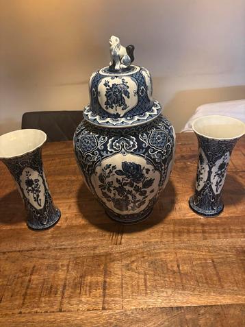 Delftsblauw Kaststel - Vaas en Vazen beschikbaar voor biedingen