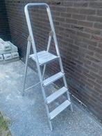 Trapje 3tredes, Ophalen, Zo goed als nieuw, Minder dan 2 meter