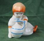 Zsolnay - Meisje met kruik (058), Ophalen, Zo goed als nieuw, Mens