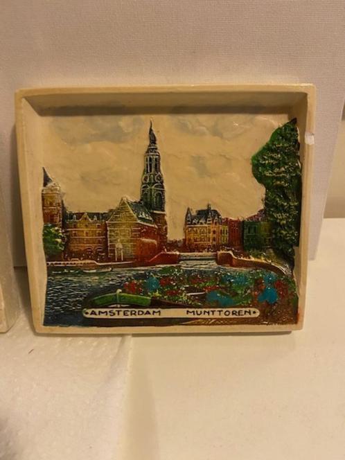 Amsterdam Munttoren Mobra relief en diverse oude tegels, Antiek en Kunst, Antiek | Wandborden en Tegels, Ophalen of Verzenden