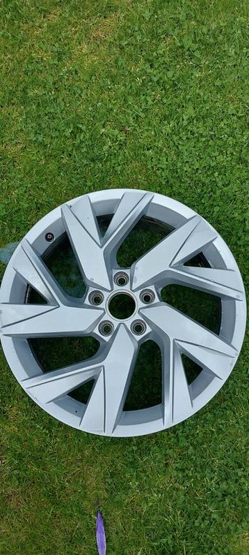 Originele volkswagen tiguan All-space velgen 18inch 2023 beschikbaar voor biedingen