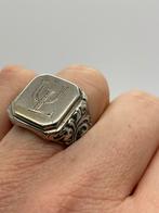 A227 Prachtige zilveren zegelring initialen UL maat 20,5, Sieraden, Tassen en Uiterlijk, Antieke sieraden, Ophalen of Verzenden