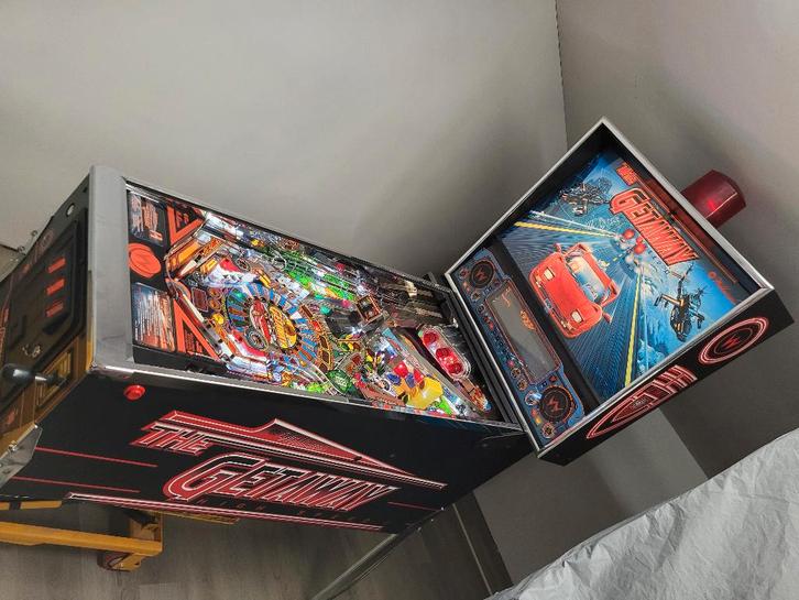 Getaway II – HUO | Gerestaureerd  & Verzamelaarsconditie |, Verzamelen, Automaten | Flipperkasten, Nieuw, Dot-matrix, Flipperkast