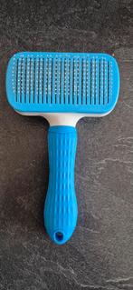 Zelfreinigende slicker borstel, Dieren en Toebehoren, Ophalen of Verzenden, Zo goed als nieuw