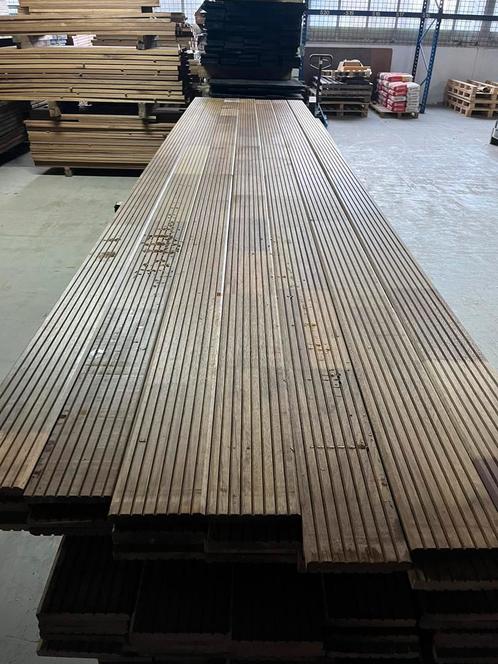 Gevingerlaste vlonderplanken hardhout 21x145 4,8m, Tuin en Terras, Palen, Balken en Planken, Nieuw, Planken, 250 cm of meer, Hardhout