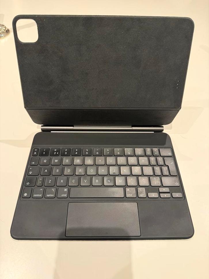 Apple Magic Keyboard voor 11-inch iPad, Computers en Software, Apple iPads, Gebruikt, Apple iPad, 11 inch, 64 GB, Zwart, Ophalen of Verzenden