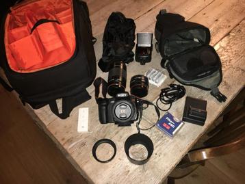 Sony Alpha A350 + Accessoires beschikbaar voor biedingen