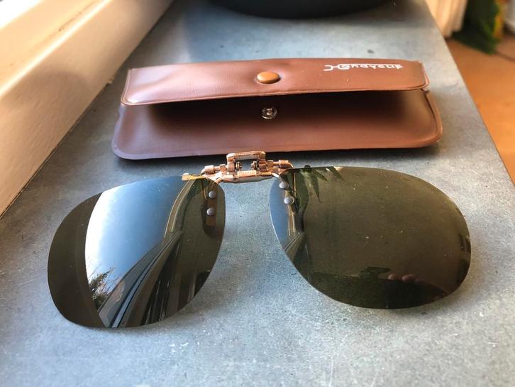 Clipzonnebril van het merk Handyclip - Made in Holland., Sieraden, Tassen en Uiterlijk, Zonnebrillen en Brillen | Heren, Gebruikt