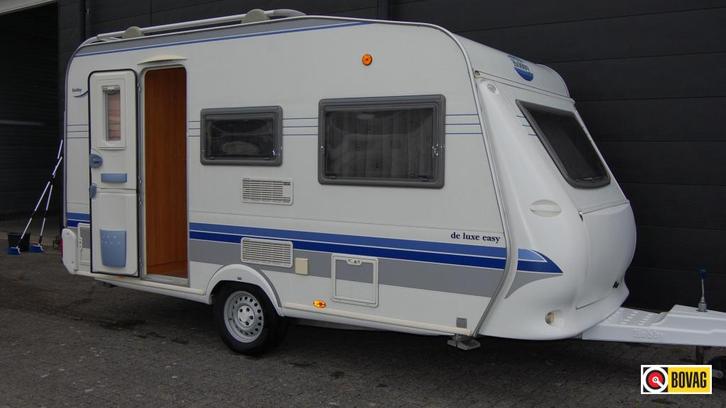 Hobby De Luxe 400 SF, Caravans en Kamperen, Caravans, tot en met 4, 750 - 1000 kg, Treinzit, Hobby, Dwarsbed, Overige typen, Fietsenrek