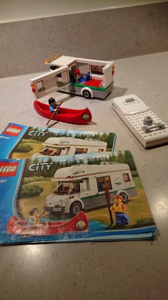 Lego City 60057 camper, Kinderen en Baby's, Speelgoed | Duplo en Lego, Zo goed als nieuw, Lego, Complete set, Ophalen of Verzenden