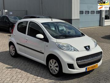 Peugeot 107 1.0-12V Millesim 200 Airco | Elec-Ramen | 5-Deur beschikbaar voor biedingen