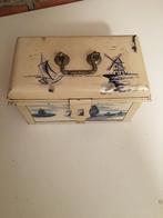 Antieke koektrommel met Delfts blauw decor, Ophalen of Verzenden