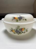 Arcopal vintage schaal met deksel met fruitdecor, Huis en Inrichting, Keuken | Servies, Gebruikt, Ophalen of Verzenden, Overige stijlen