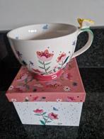 grote kop met vlinder van Secret Garden, Ophalen of Verzenden, Nieuw, Overige stijlen, Kop(pen) en/of Schotel(s)