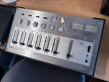 Akai MM-62 mengpaneel beschikbaar voor biedingen