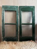 Twee oude raampjes, leuk voor hergebruik!, Ophalen