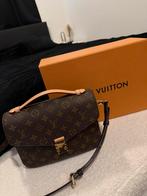 Louis vuitton pochette metis. Amper gebruikt, Sieraden, Tassen en Uiterlijk, Tassen | Damestassen, Ophalen of Verzenden, Zo goed als nieuw